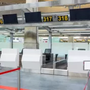 Havalimani Karsilama Bankosu 3